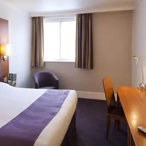 https://premier-inn-halifax-town-centre.yorkshirehotels.net
